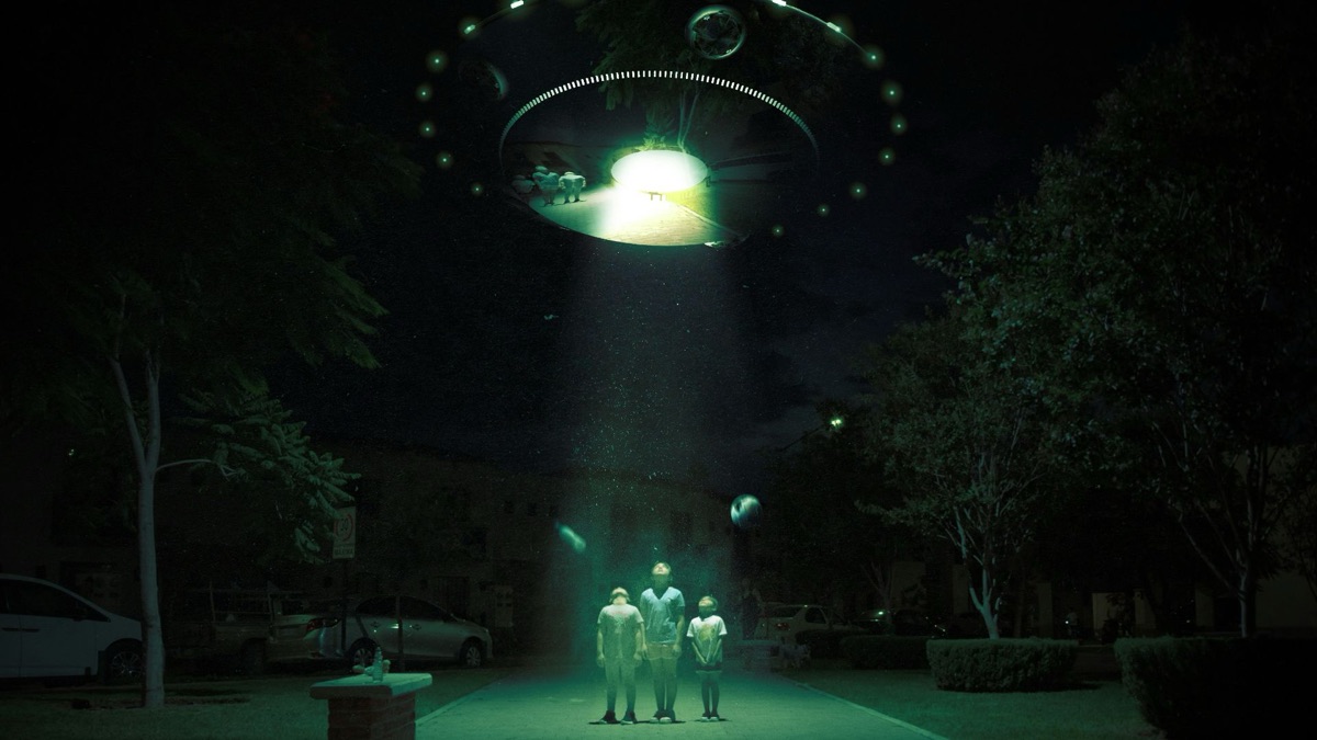 5 UFO Sightings We're Still Baffled By